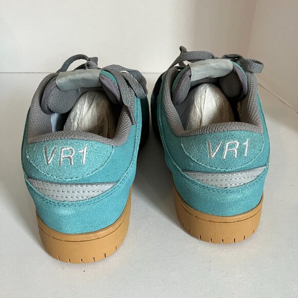 New Men's Lace-Up Sneakers Teal Suede VR1 Size 9. - Picture 3 of 8